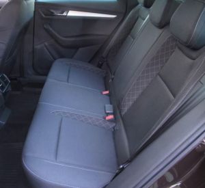 Autopotahy ŠKODA KAROQ, DĚLENÉ ZADNÍ OPĚRADLO, LAVICE NEDĚL., AUTHENTIC DOBLO, matrix šedý