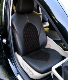Autopotahy na míru TOYOTA CAMRY VI, XV70, od r. 2017-2024, AUTHENTIC VELVET CARO červené