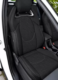 Autopotahy na míru VOLKSWAGEN CRAFTER II, 5 MÍST, od r. 2017 AUTHENTIC DOBLO vlnky černé