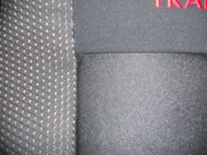 Autopotahy LUXUS VW TRANSPORTER T5 (3.místa,1+2) šité na míru,OR 232,černý střed,nápis červeně. Vyrobeno v České Republice
